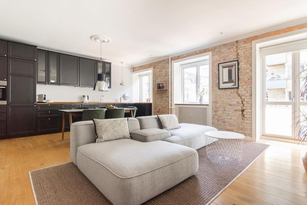 كوبنهاجن Cozy Apartment In Christianshavn W Two Balconies. المظهر الخارجي الصورة