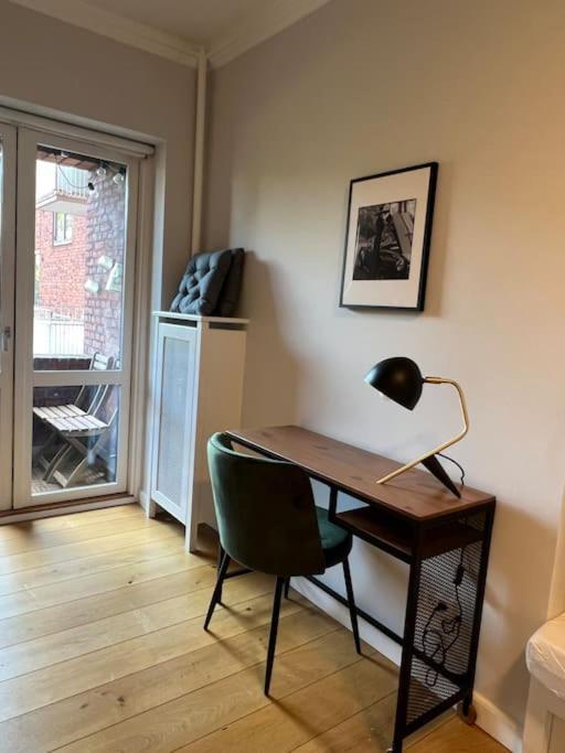 كوبنهاجن Cozy Apartment In Christianshavn W Two Balconies. المظهر الخارجي الصورة