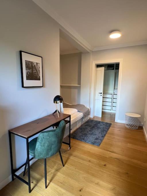 كوبنهاجن Cozy Apartment In Christianshavn W Two Balconies. المظهر الخارجي الصورة