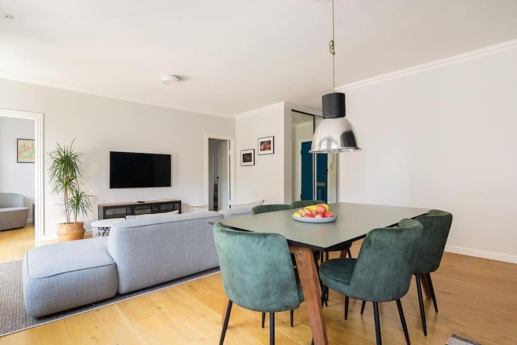 كوبنهاجن Cozy Apartment In Christianshavn W Two Balconies. المظهر الخارجي الصورة